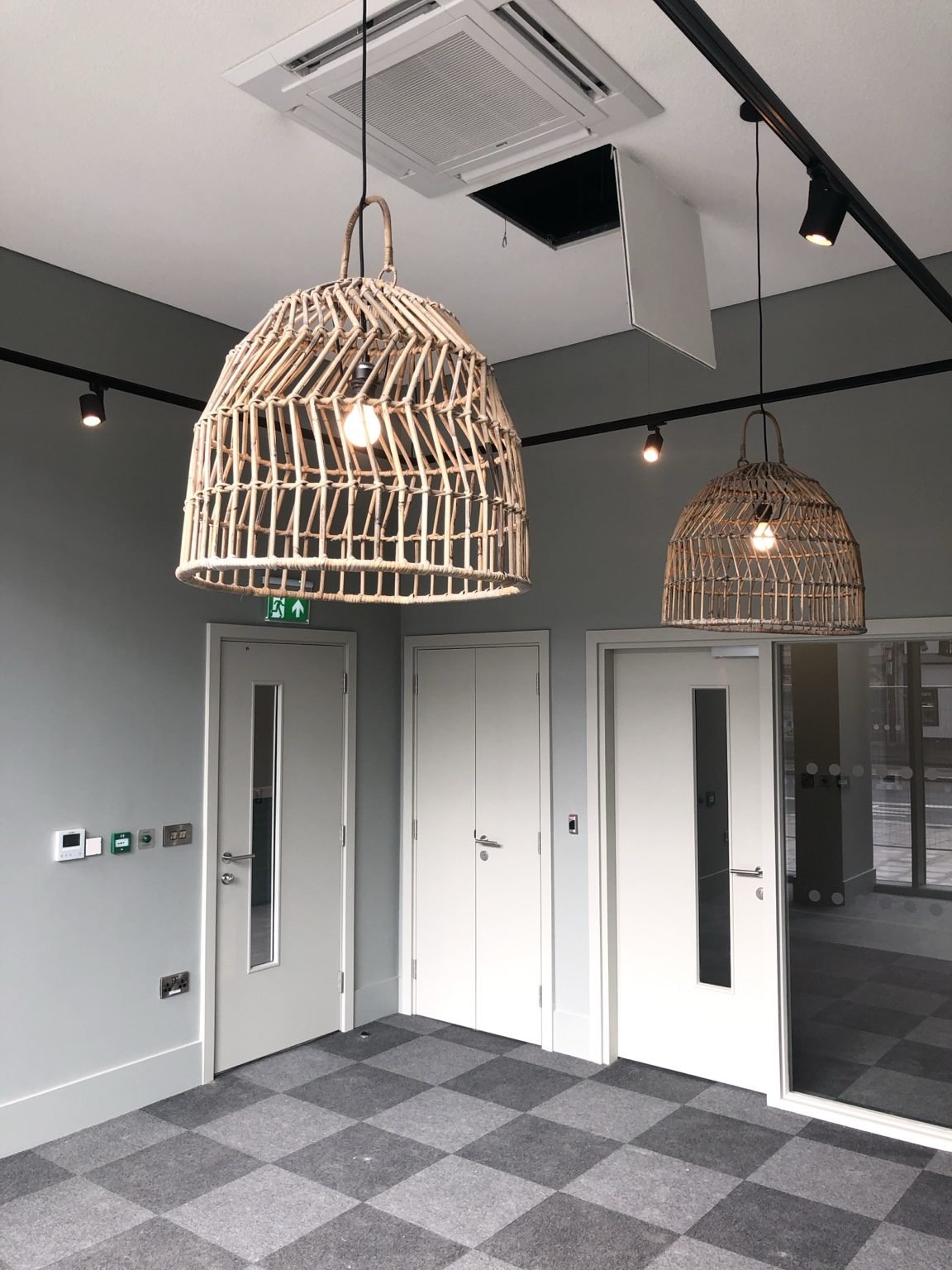 Feature stair lighting
